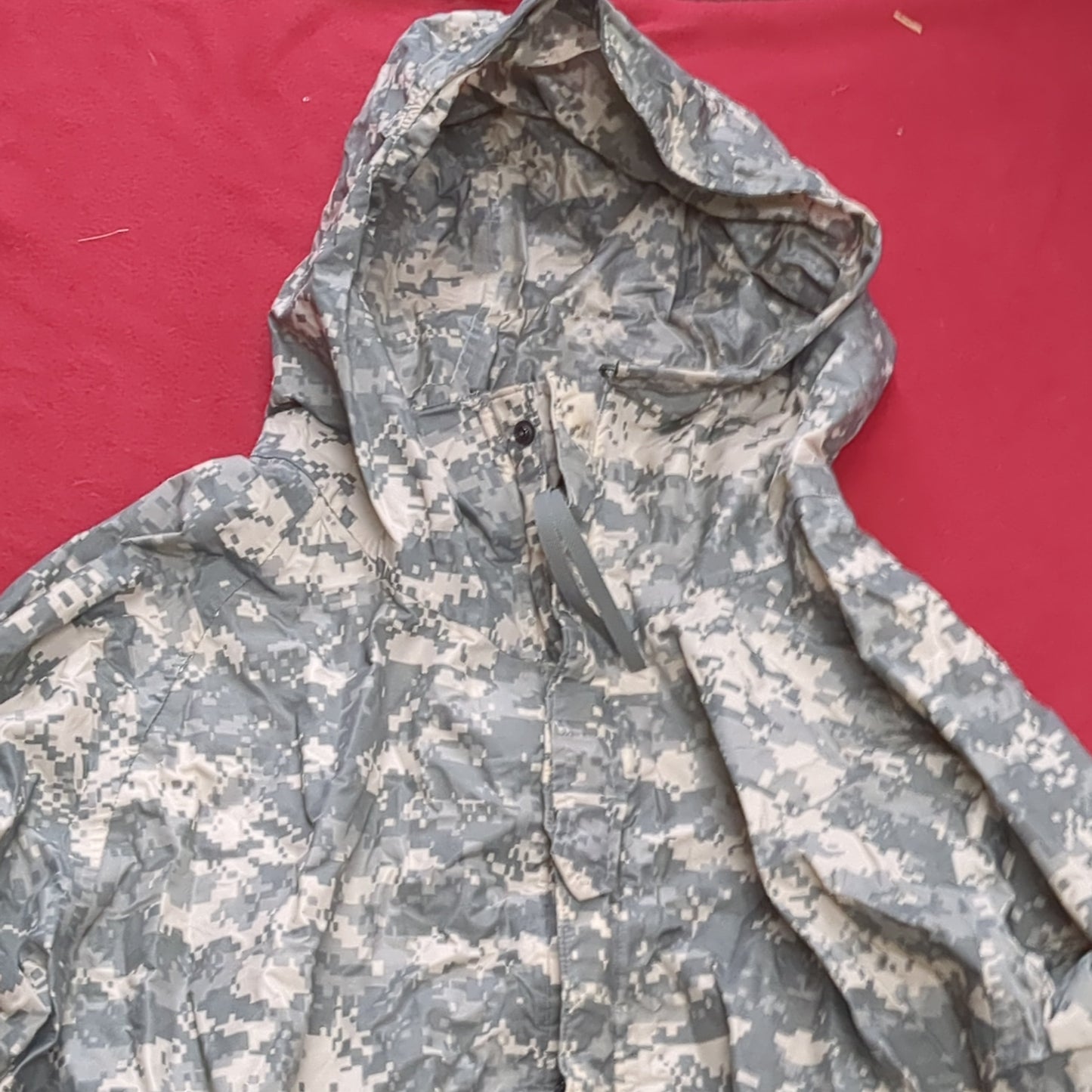 US Army Large Improved Wet Weather Top Parka 8415-01-527-4616 Used  (fb16-ALP20)