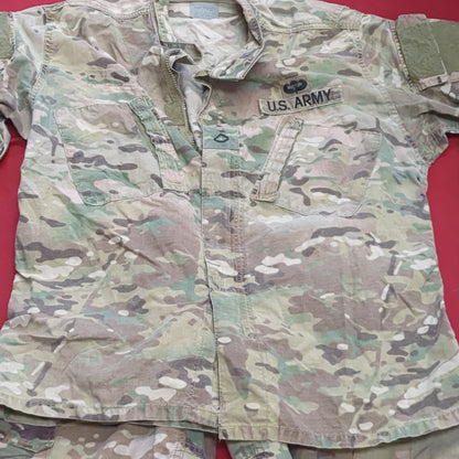 SET of US Army MEDIUM REGULAR Top/M Short Pants Multicam OCP Uniform FRAC Top Pants Used (fc06-APR457)