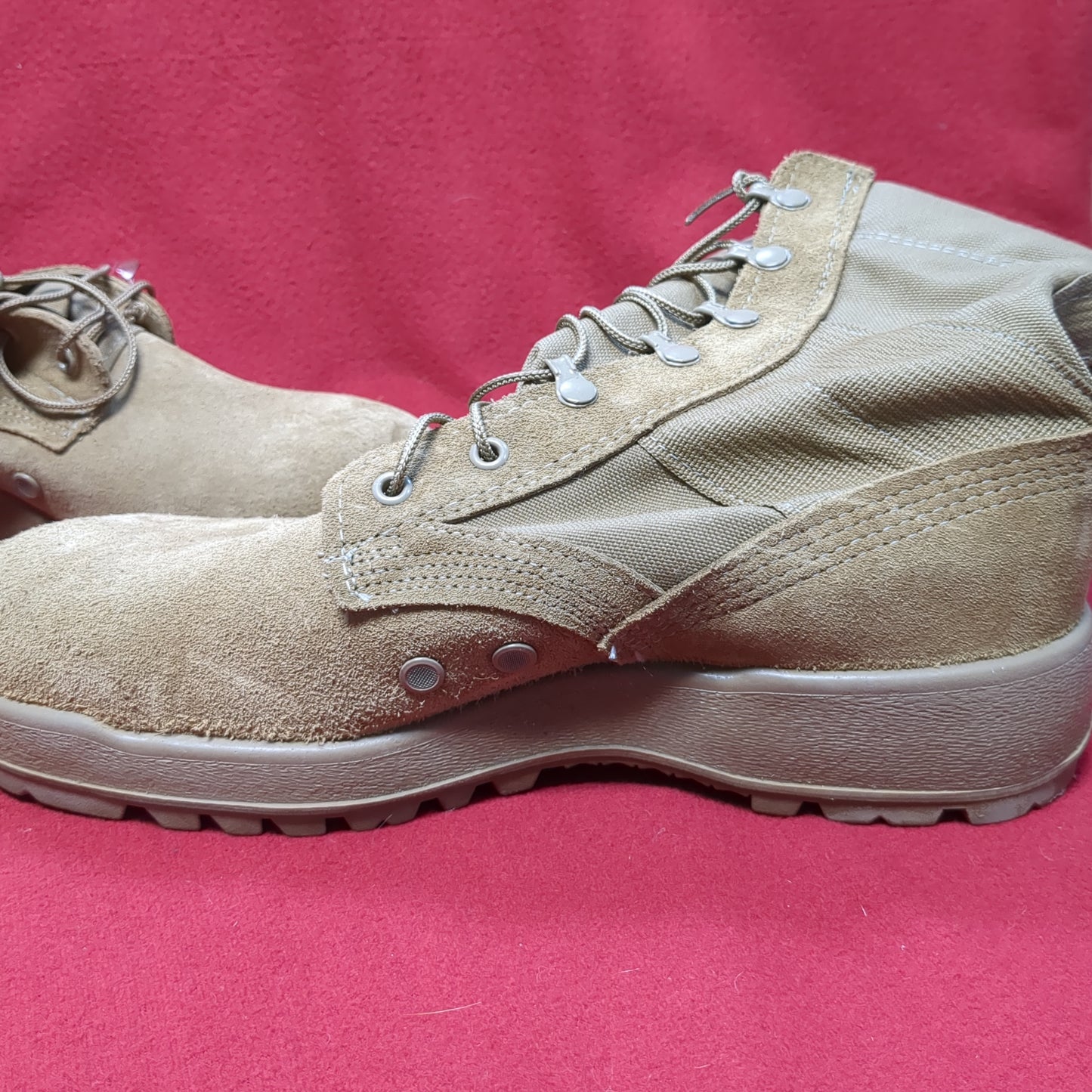 US Army 9.5R McRae Hot Weather Combat Boots Coyote 499 Tan (cb2-MAY90)