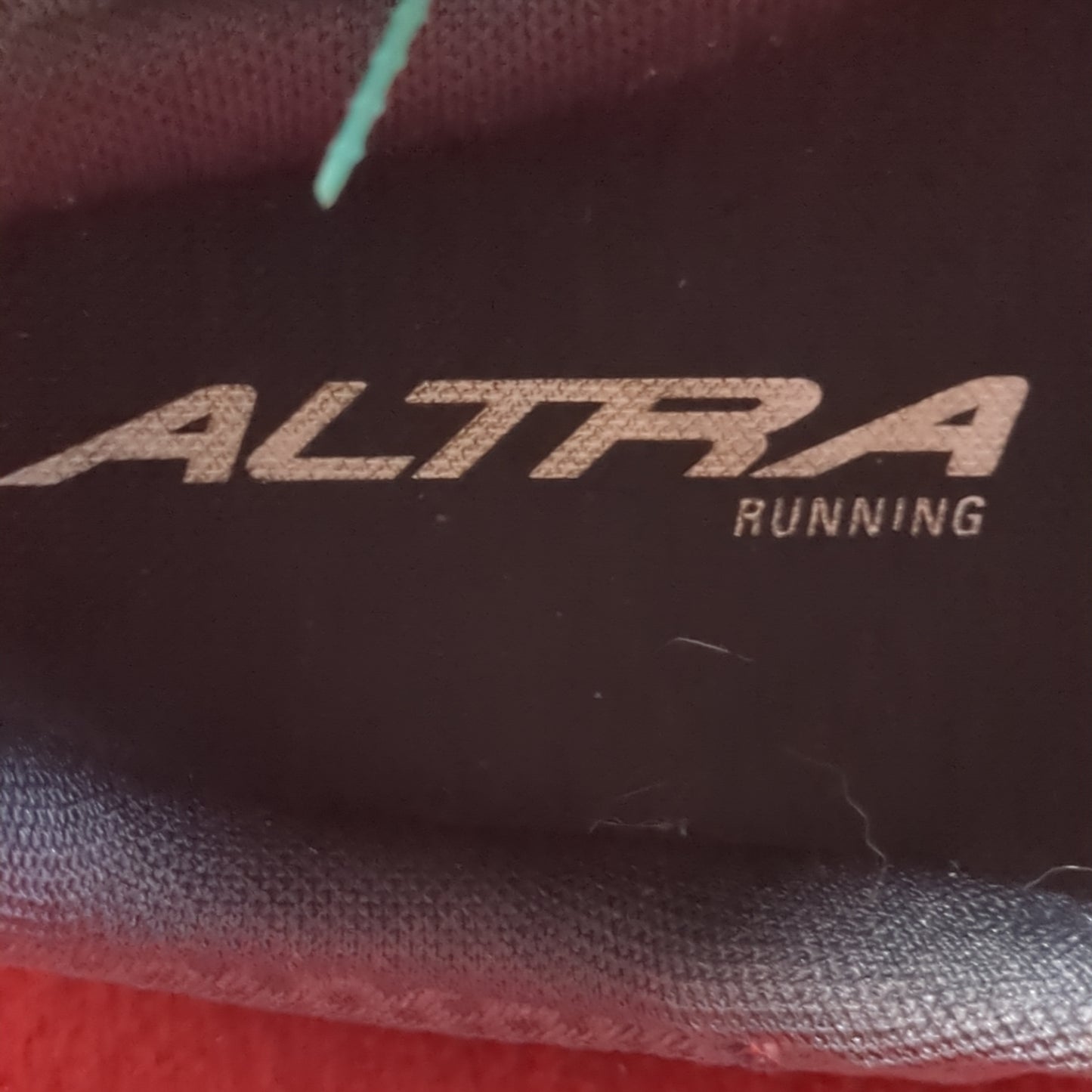 ALTRA Aloa Running Shoes Size 10 (14g 39cr- cb12-MAY103)