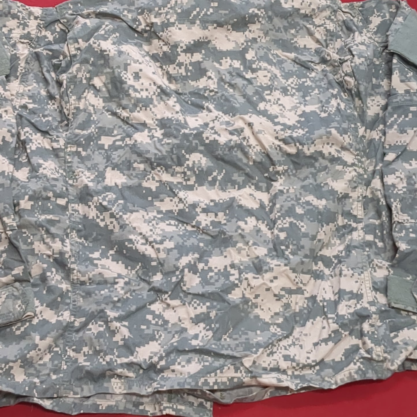 NOS US Army ACU Combat Uniform Top Large Short UCP Digital (fb16-MAY196)