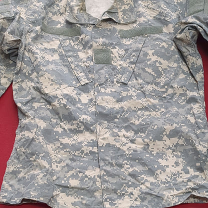 US Army ACU Combat Uniform Top Medium Long UCP Digital (fb16-MAY202)