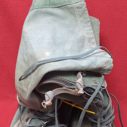 Cold Weather N-1B MUKLUK Boots (SMALL) USAF GI (Pre-Owned) with Wool Liners (CB01-MAY208)