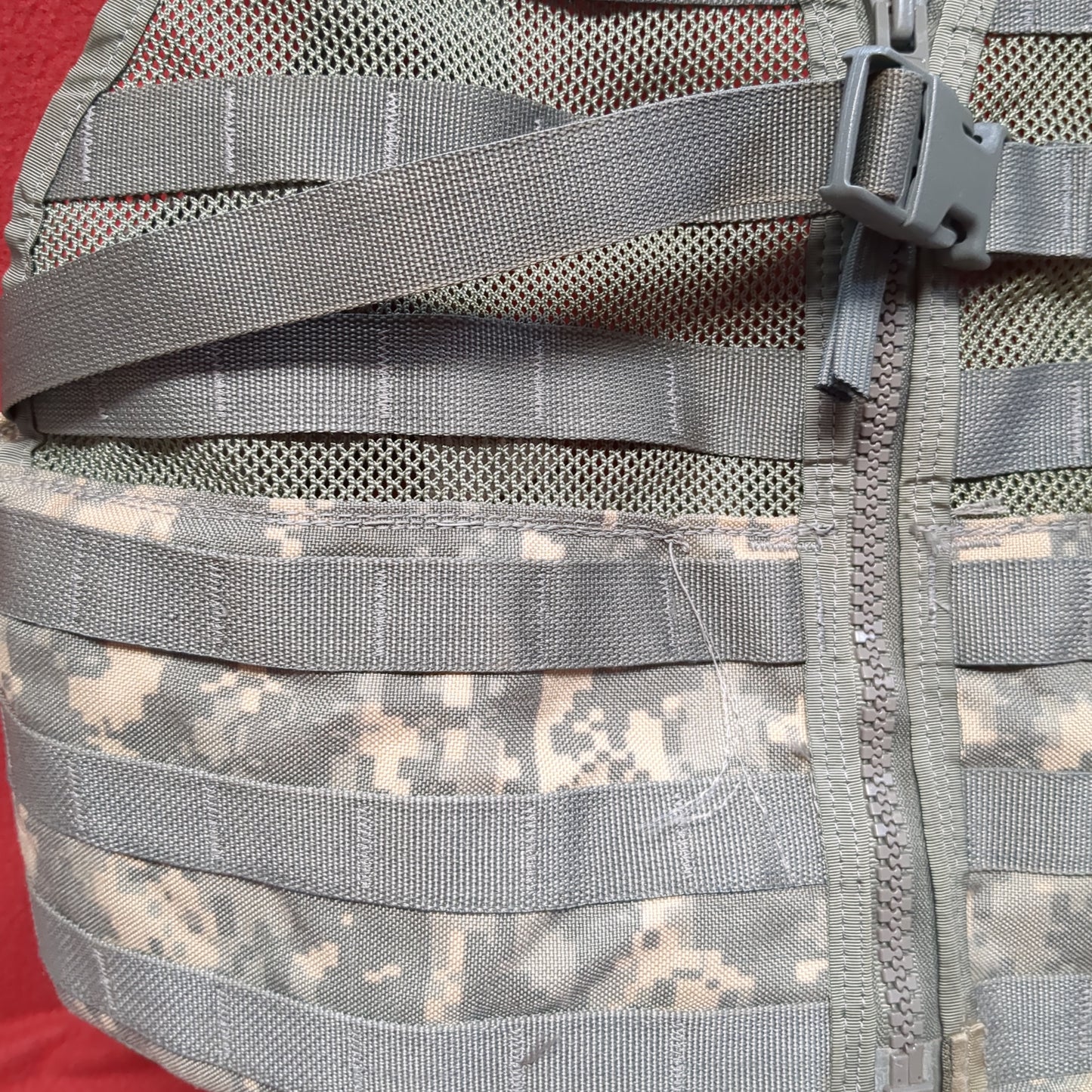 Chest Rig ACU Digitial Camo Fighting Load Carrier FLC Molle (eb09-MAY286)