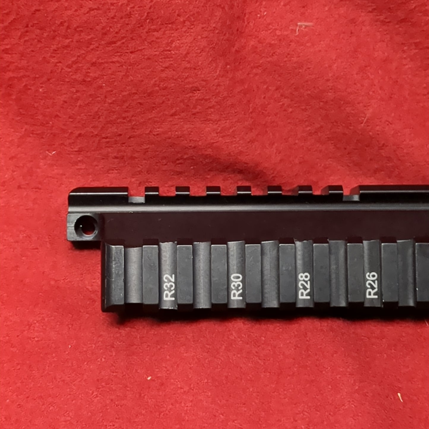 M249 Saw Rail Adapter Right/Bottom Assembly Excellent Condition (GA2-MAY360)