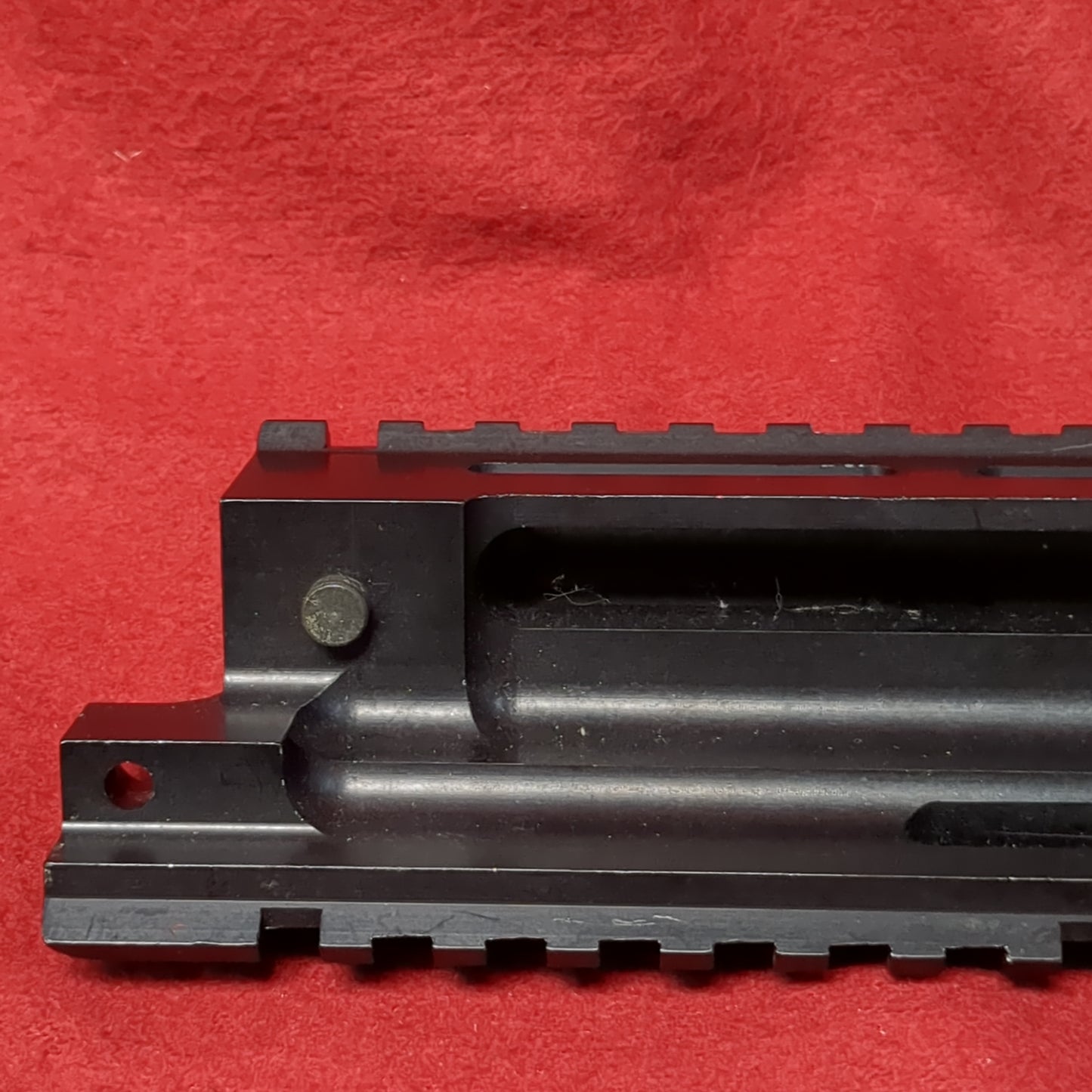 M249 Saw Rail Adapter Right/Bottom Assembly Excellent Condition (GA2-MAY360)