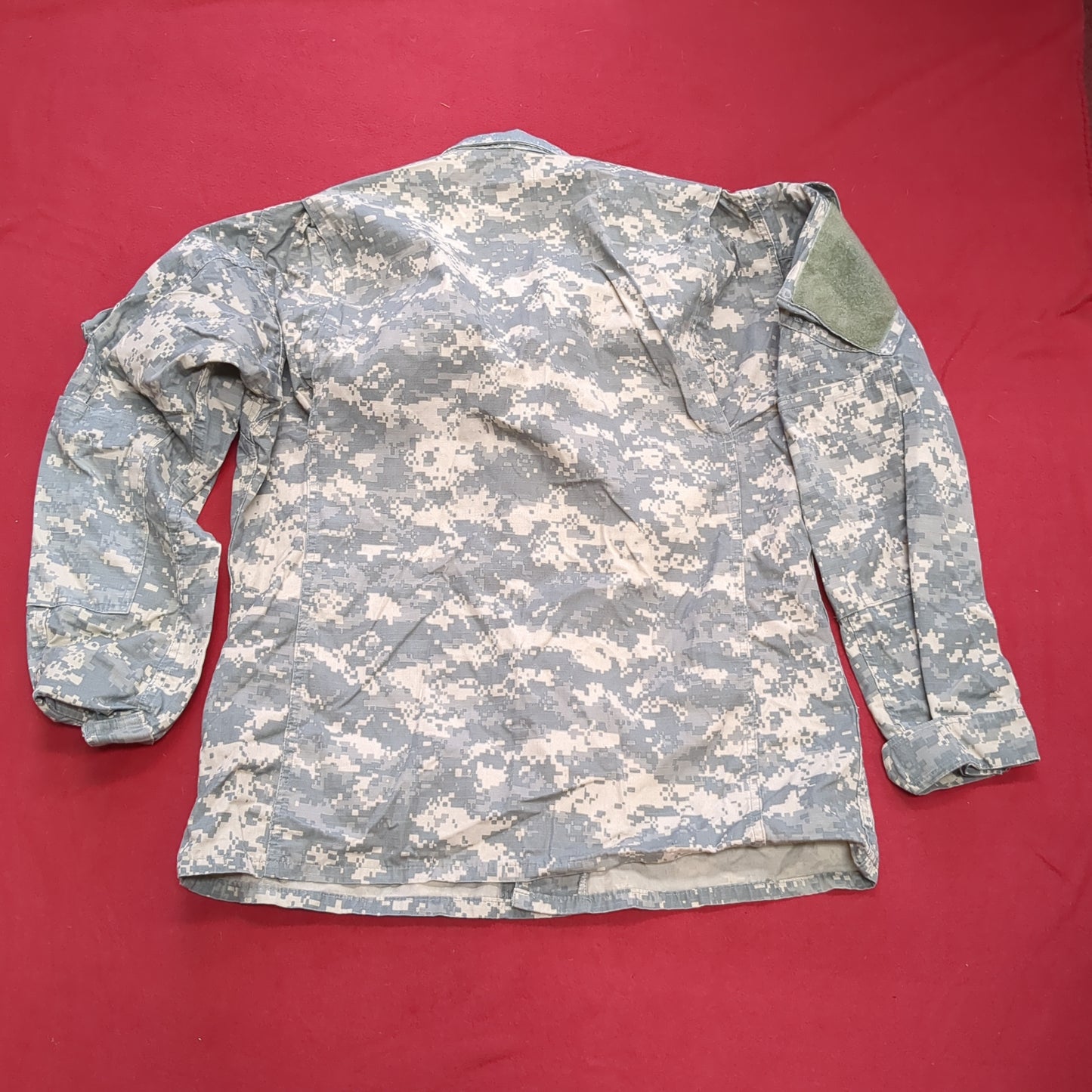 US Army ACU Combat Uniform Top Medium Regular UCP Digital Good Condition (fb16-MAY375)