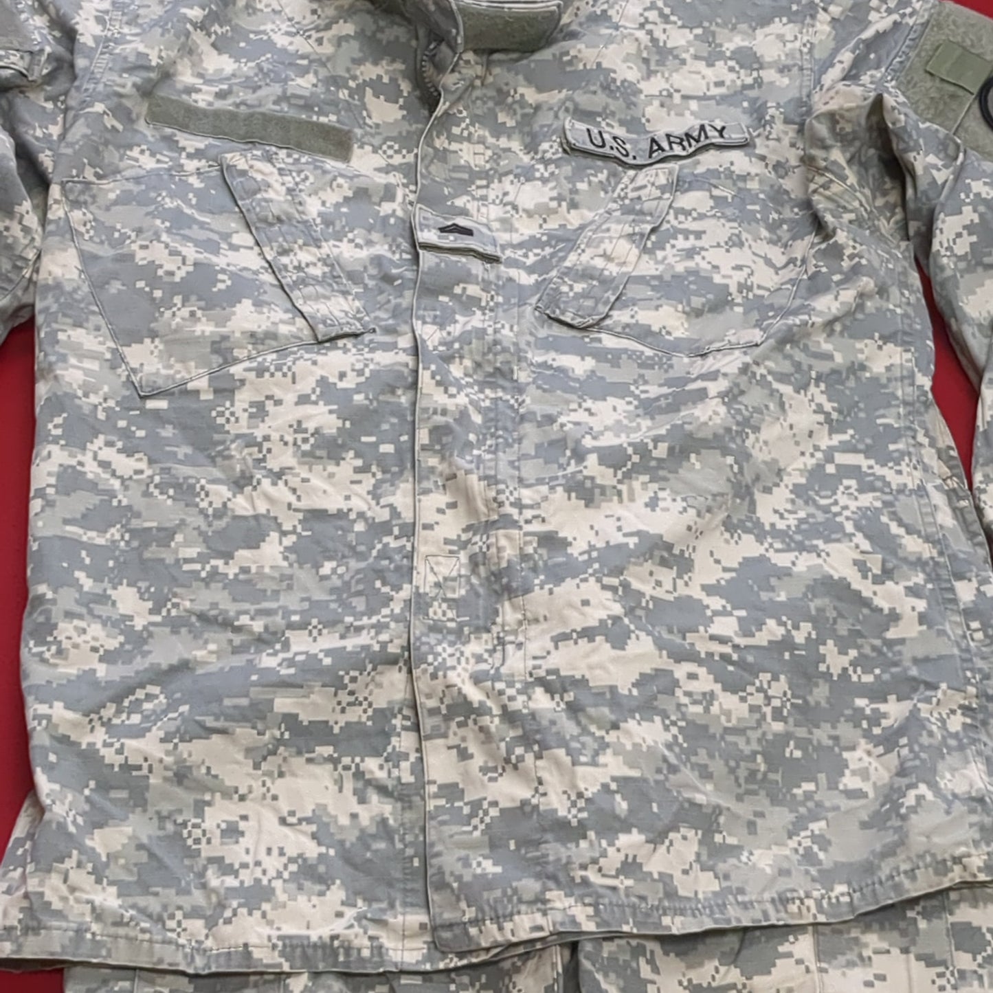 SET - US Army MEDIUM Long Digital Pattern Combat Uniform ACU UCP Good Condition (acu5-FEB84)