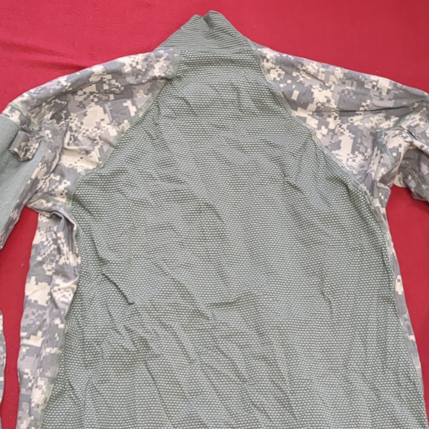 NOS US Army Large Turtleneck Type 1 Combat ACU Digital FRAC Top Shirt (fb05-JUN2)