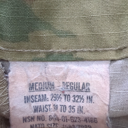 SET of US Army MEDIUM REGULAR Traditional OCP Uniform Top Pants Air Force Used (OCP3- fa17-JUL32)