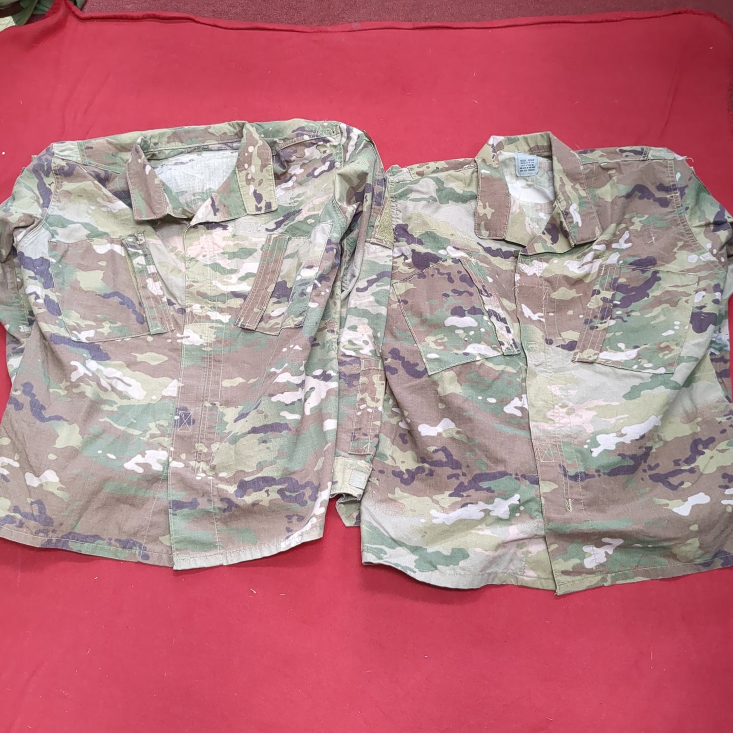 *Lot of Two* US Army MEDIUM REGULAR Multicam OCP Uniform FRAC Top Used (fc05-JUL57)