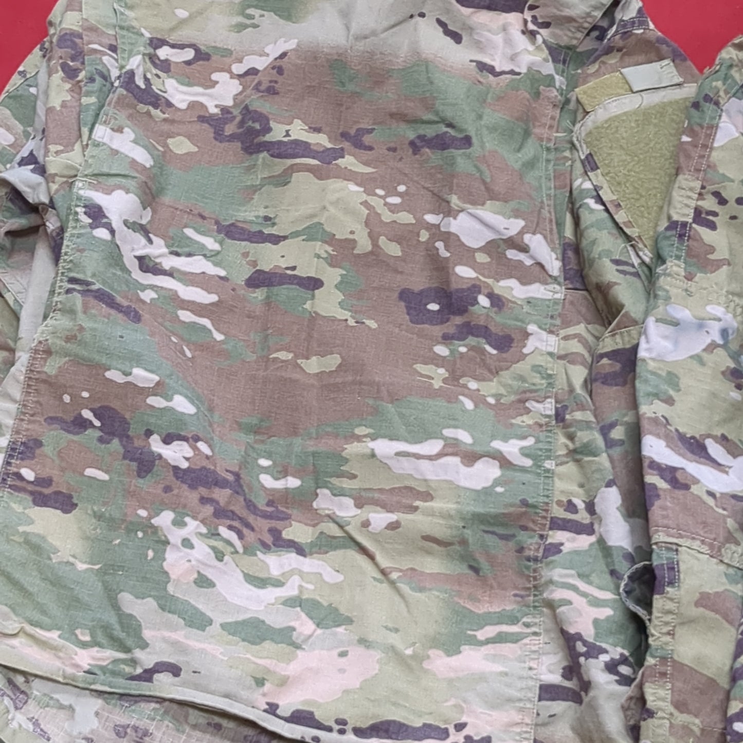 *Lot of Two* US Army MEDIUM REGULAR Multicam OCP Uniform FRAC Top Used (fc05-JUL57)