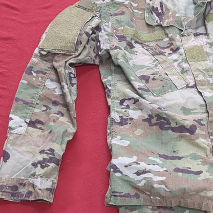 SET of Small Regular Deployment Multicam OCP Uniform FRAC Top Pants Used (OCP10- ea06-JUL135)