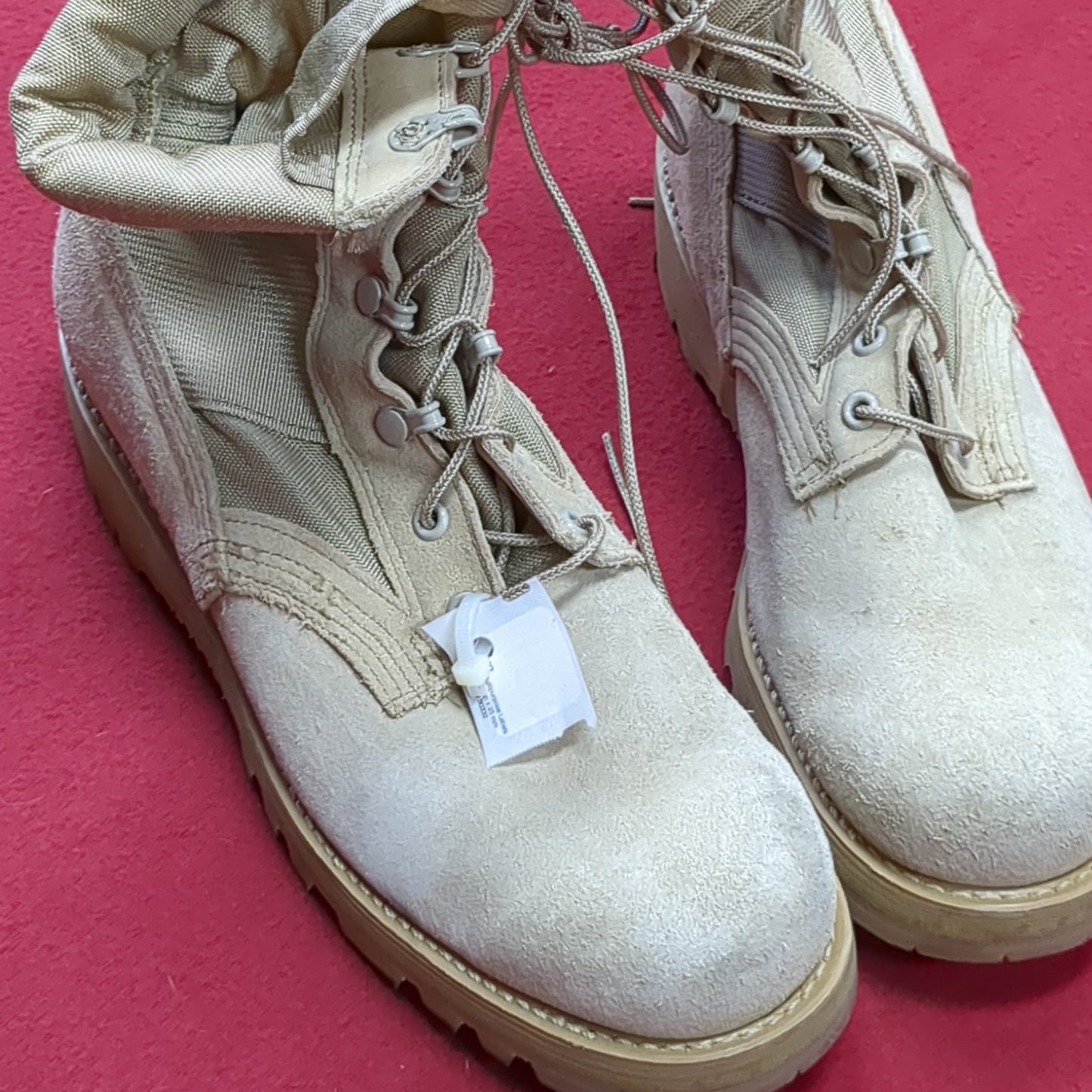 US Army 9.5R Standard Issue Vibram Hot Weather Combat Boots Coyote 499 Tan (cb01-JUL235)