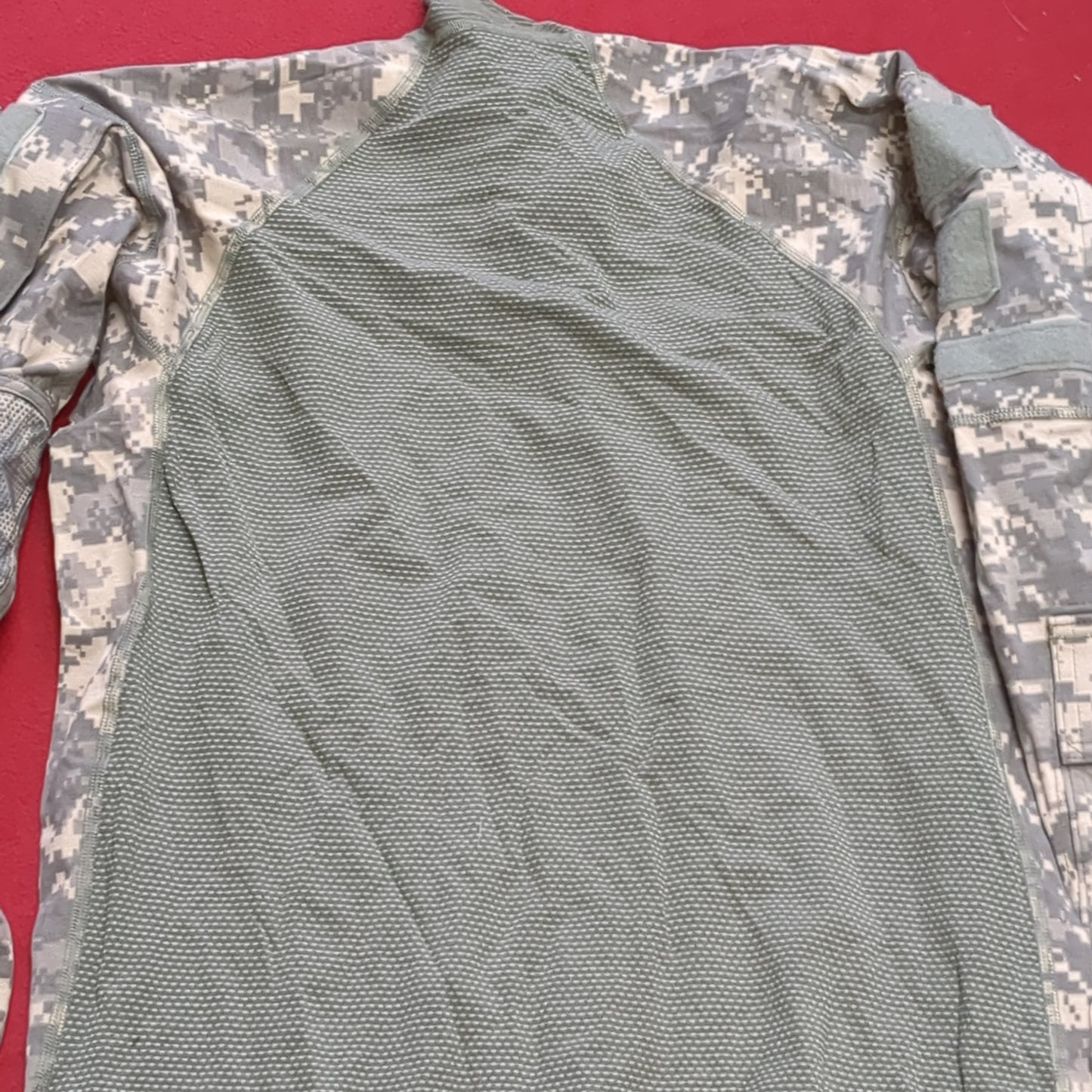 NWT us army medium turtleneck type 1 combat acu digital frac top shirt (fb05-enu124)