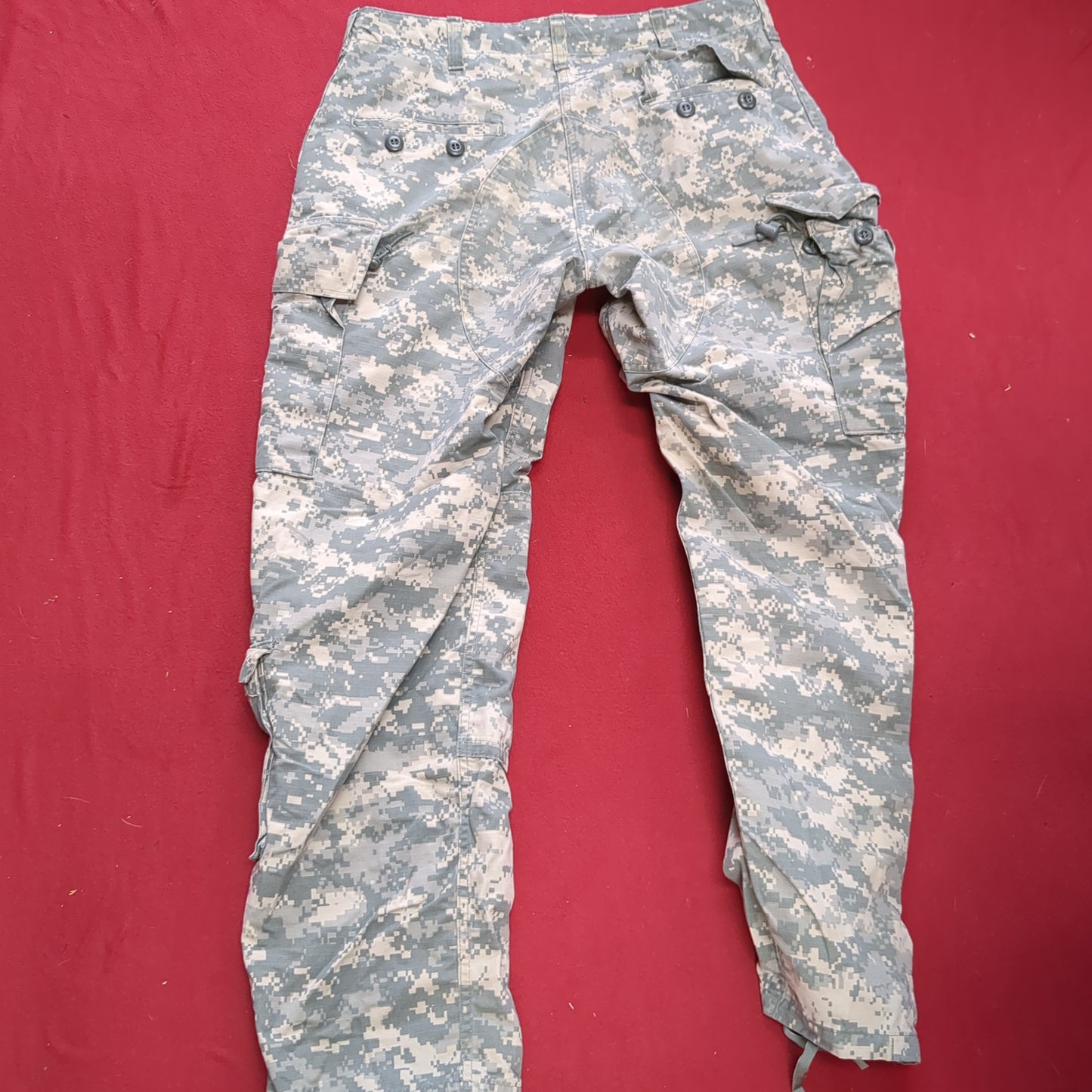 Set of US Army Medium Regular ACU Combat Uniform Top Pants UCP Digital Used (fb16-YLU20)