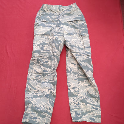 US Army Female 8 Short Green Digital Combat Uniform Pants Air Force Good Condition (fb15-JUL352)