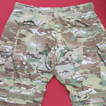 US Army Small Short Combat OCP Multicam FRAC Pants w/ Knee Pads Excellent Condition (ocp1- fa19-MAR65)