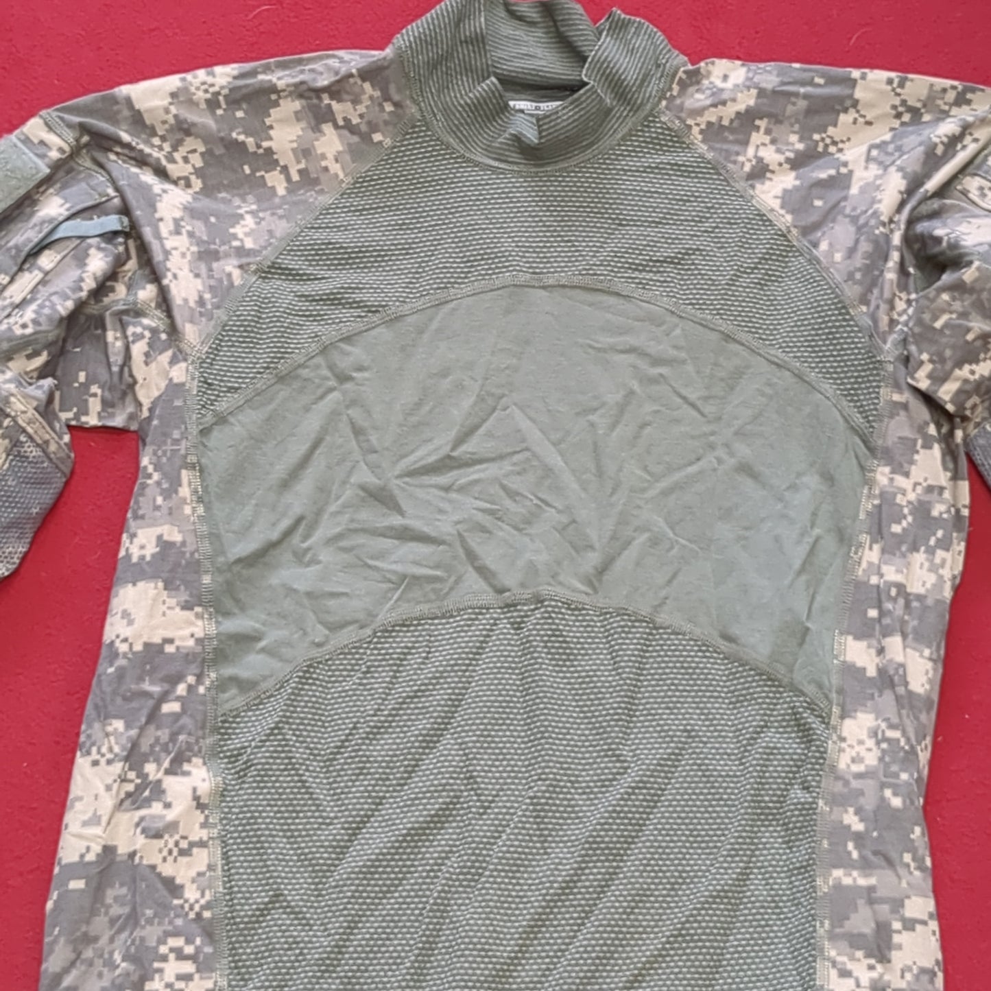 NOS ACU Combat Shirt Massif Medium (aa16-98)