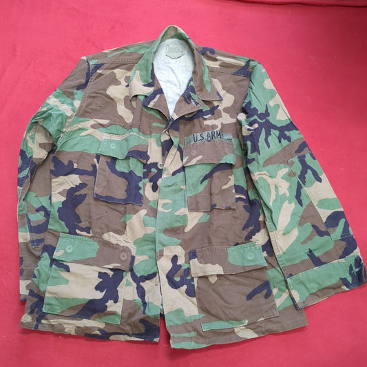 US Army Woodland Camo Temperate Coat Size Medium Short (aa01-21)