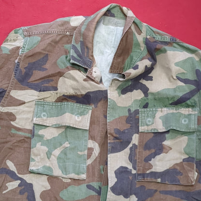 US Army Woodland Camo Combat Coat Size Medium Short (aa01-29)