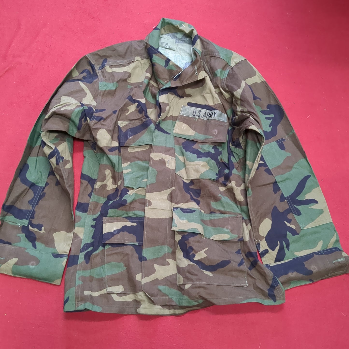 US Army Woodland Camo Temperate Combat Coat Size Medium Short (aa01-24)