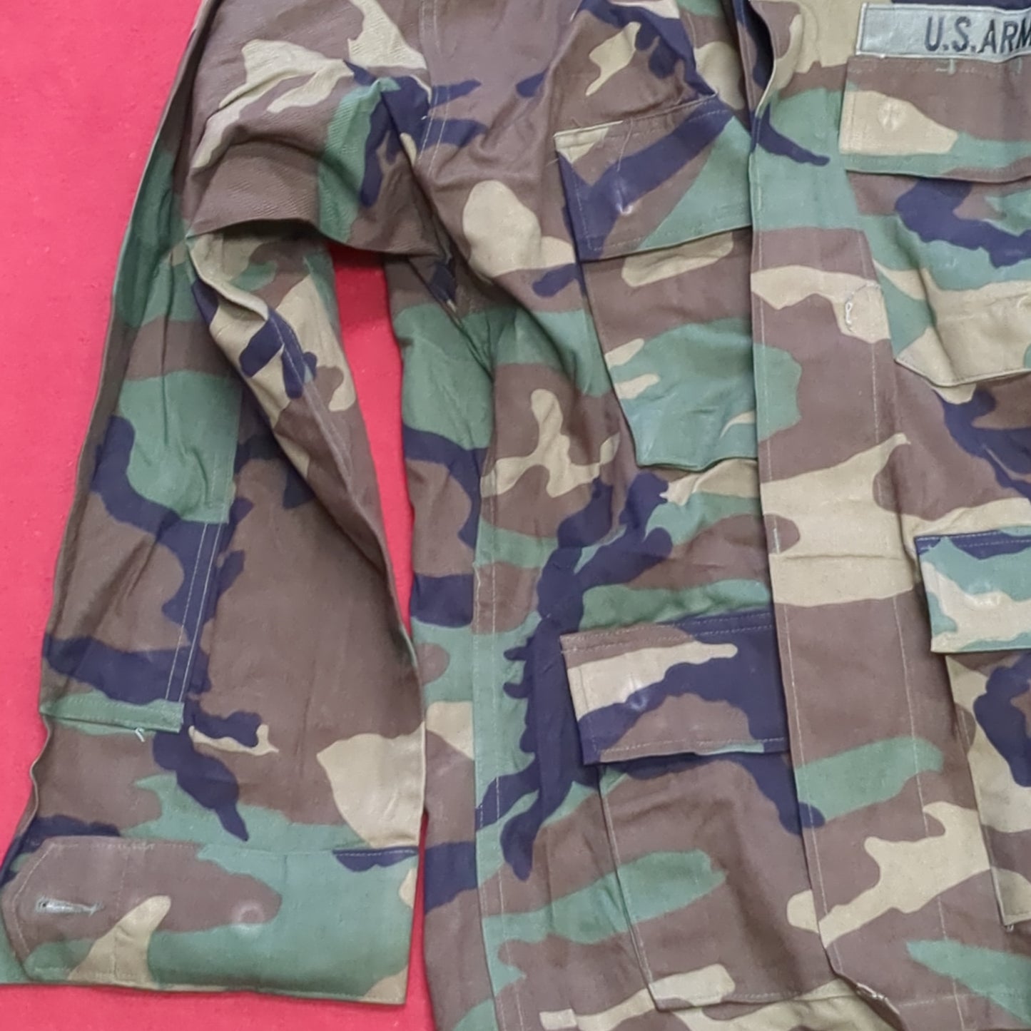 US Army Woodland Camo Temperate Combat Coat Size Medium Short (aa01-24)