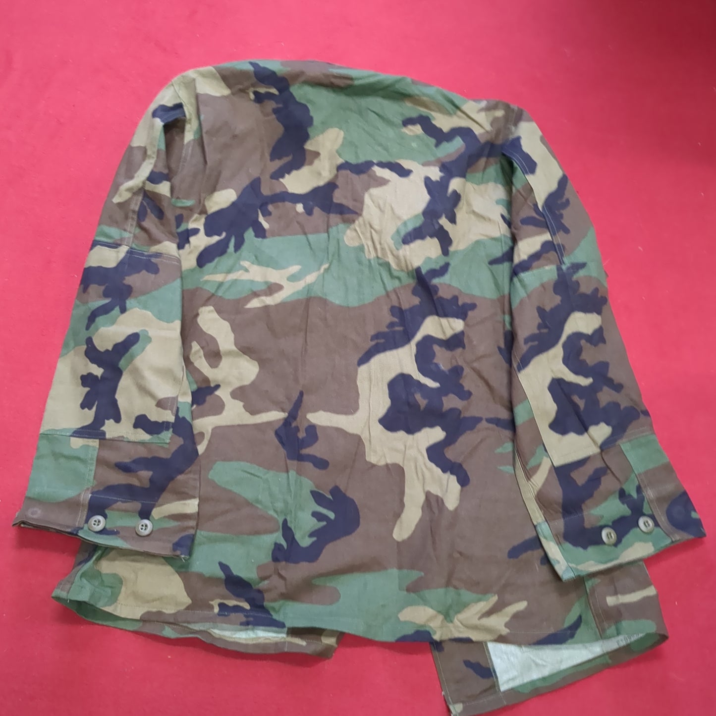 US Army Woodland Camo Temperate Combat Coat Size Medium Short (aa01-24)