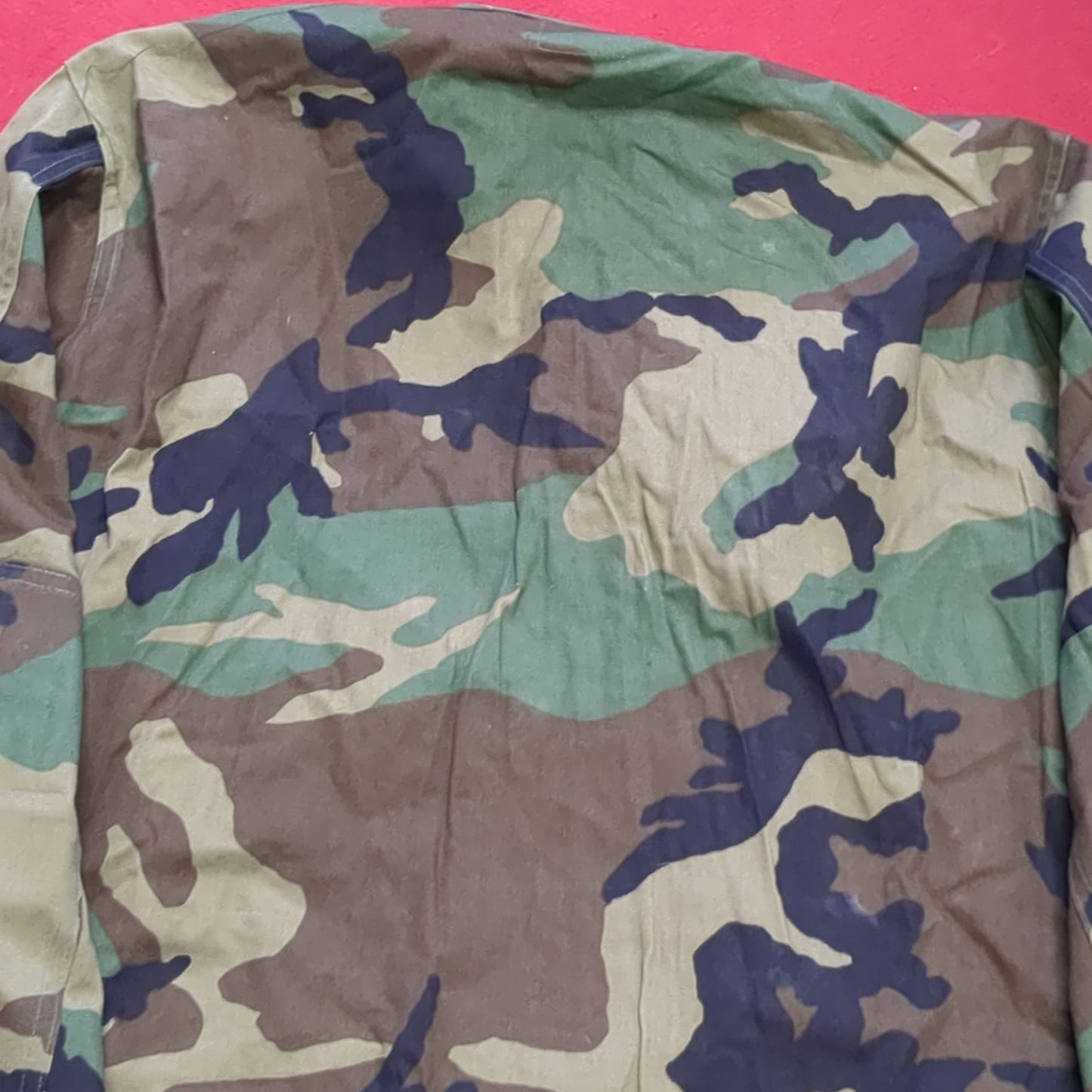 US Army Woodland Camo Temperate Combat Coat Size Medium Short (aa01-24)