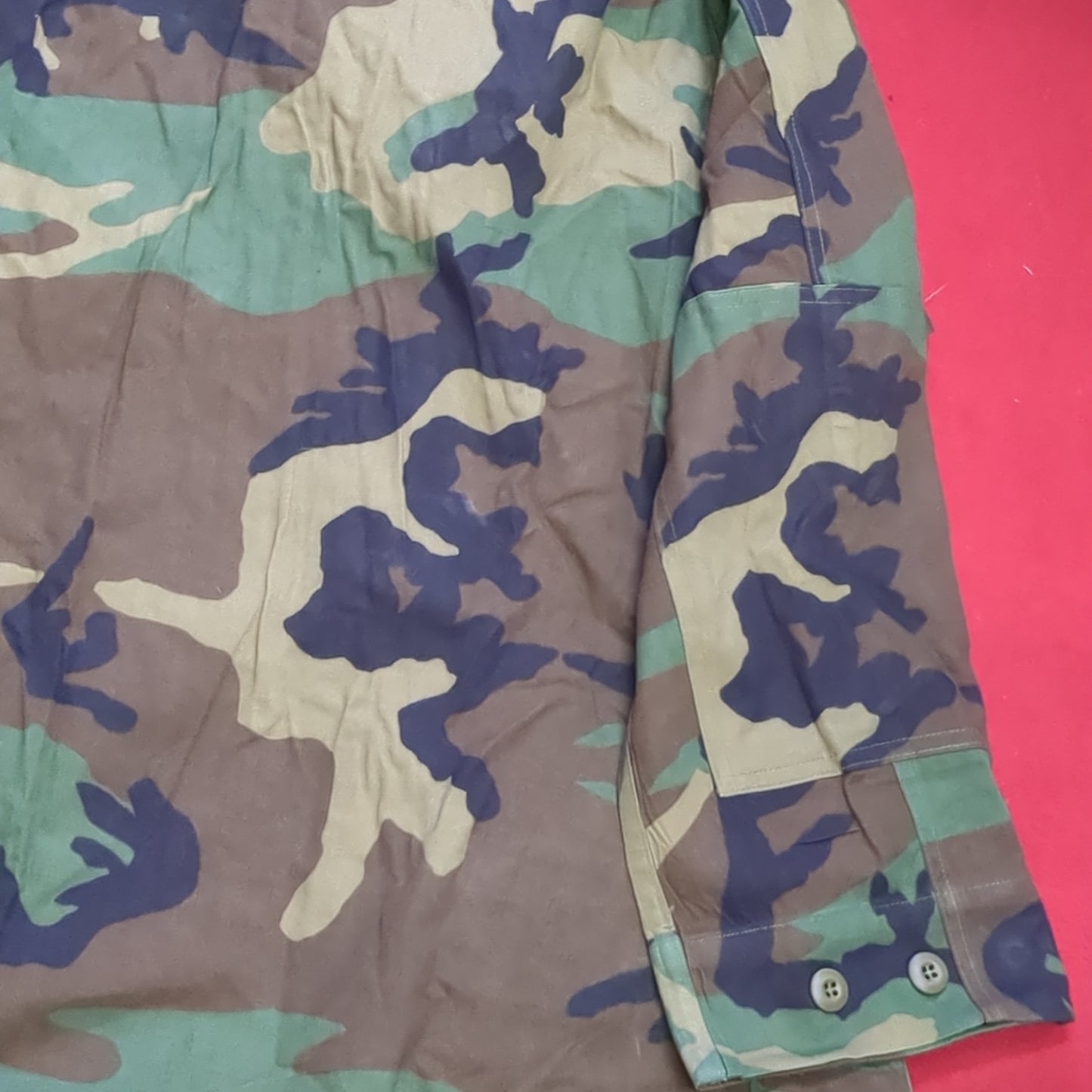 US Army Woodland Camo Temperate Combat Coat Size Medium Short (aa01-24)