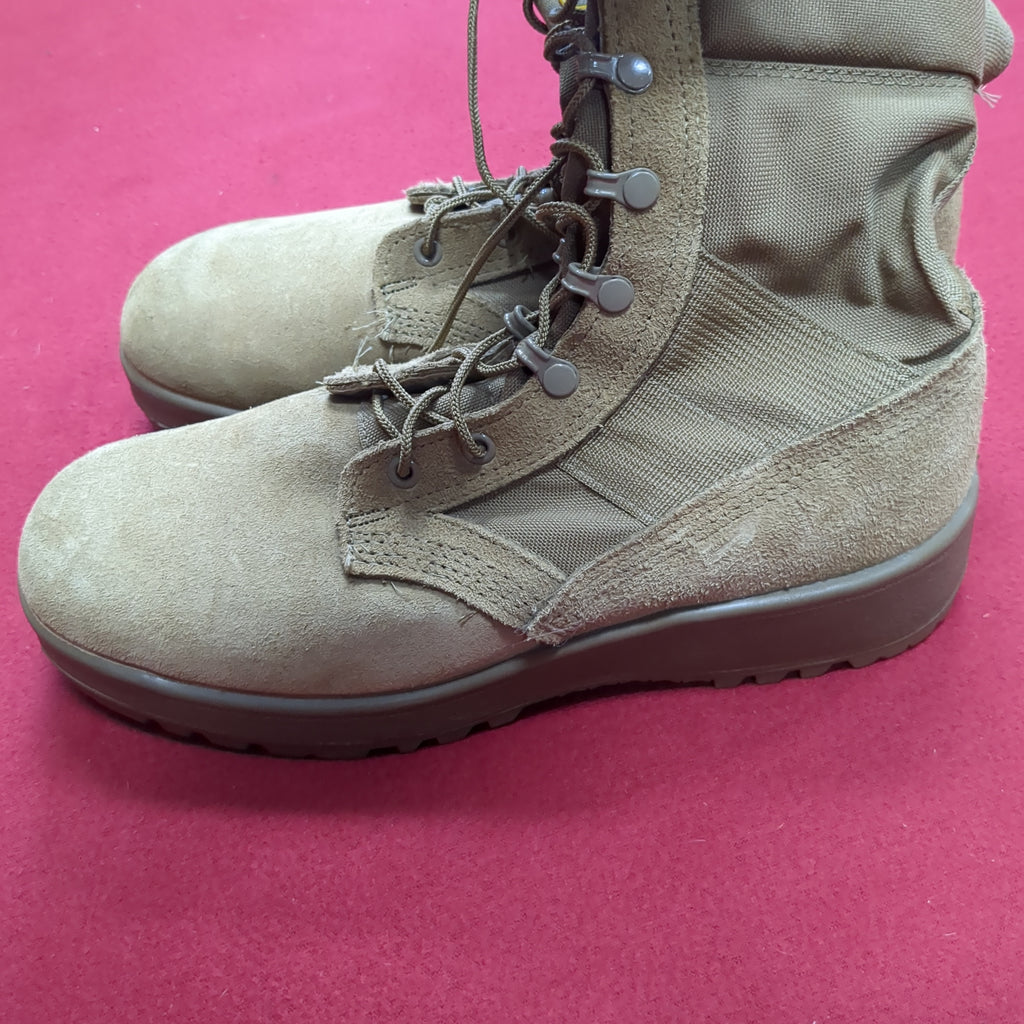US Army 10 R Standard Issue Vinram Hot Weather Combat Boots Coyote