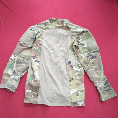 US Army Medium 1/4 Quarter Zip Type 2 Combat OCP Multicam FRAC Top Shirt excellent condition (fa09-enu69)