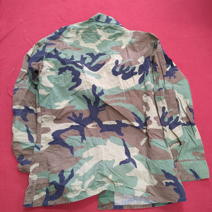 US Army Woodland Camo Hot Weather Combat Coat Size Medium Regular (aa03-21)