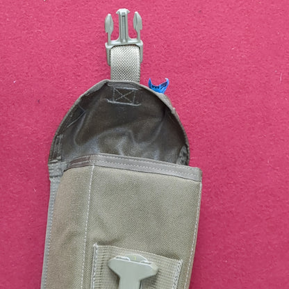 NEW (without tag) Coyote Canvas Magazine Pouch (06s42)