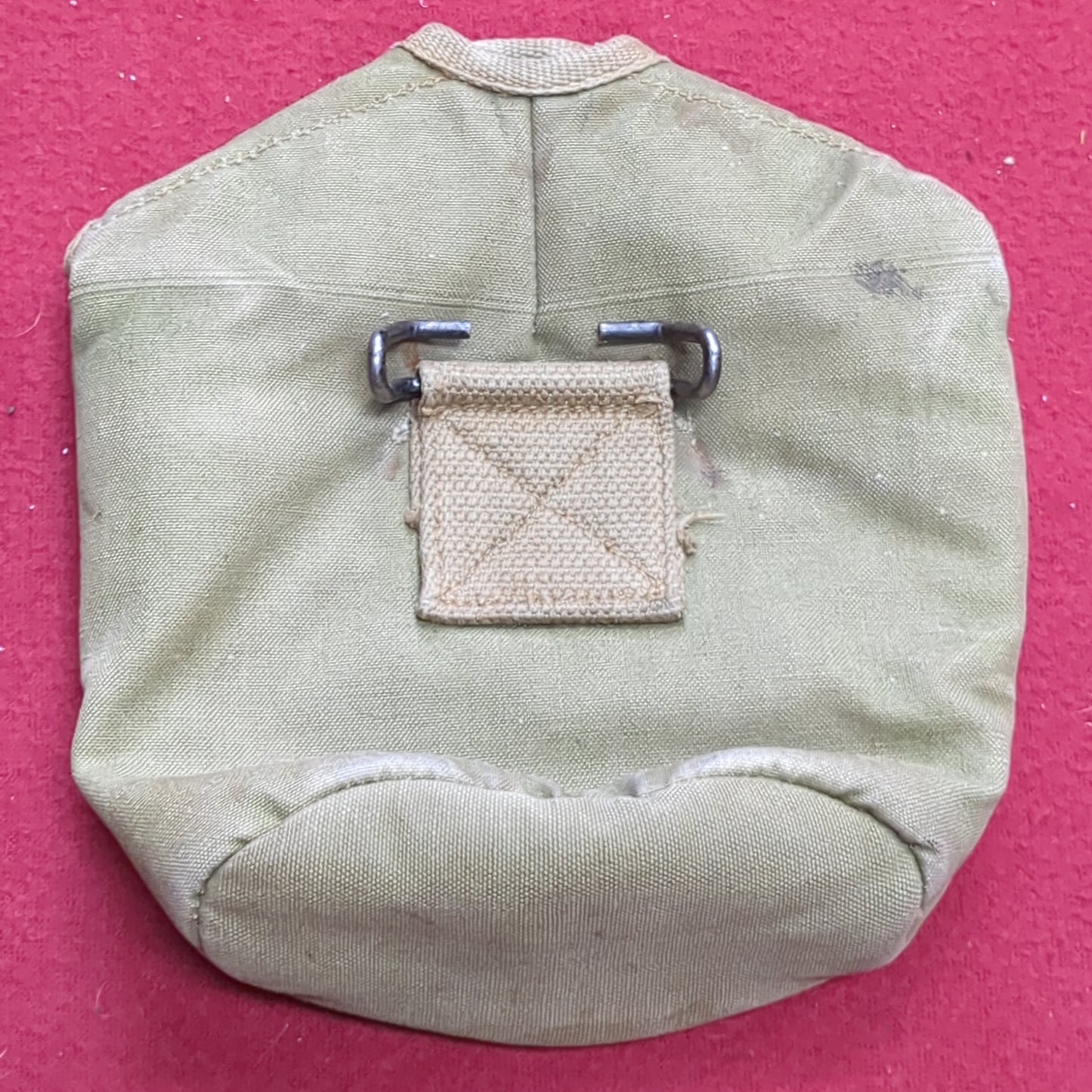 WWII Canteen Pouch Cover  Vintage (16Sp)