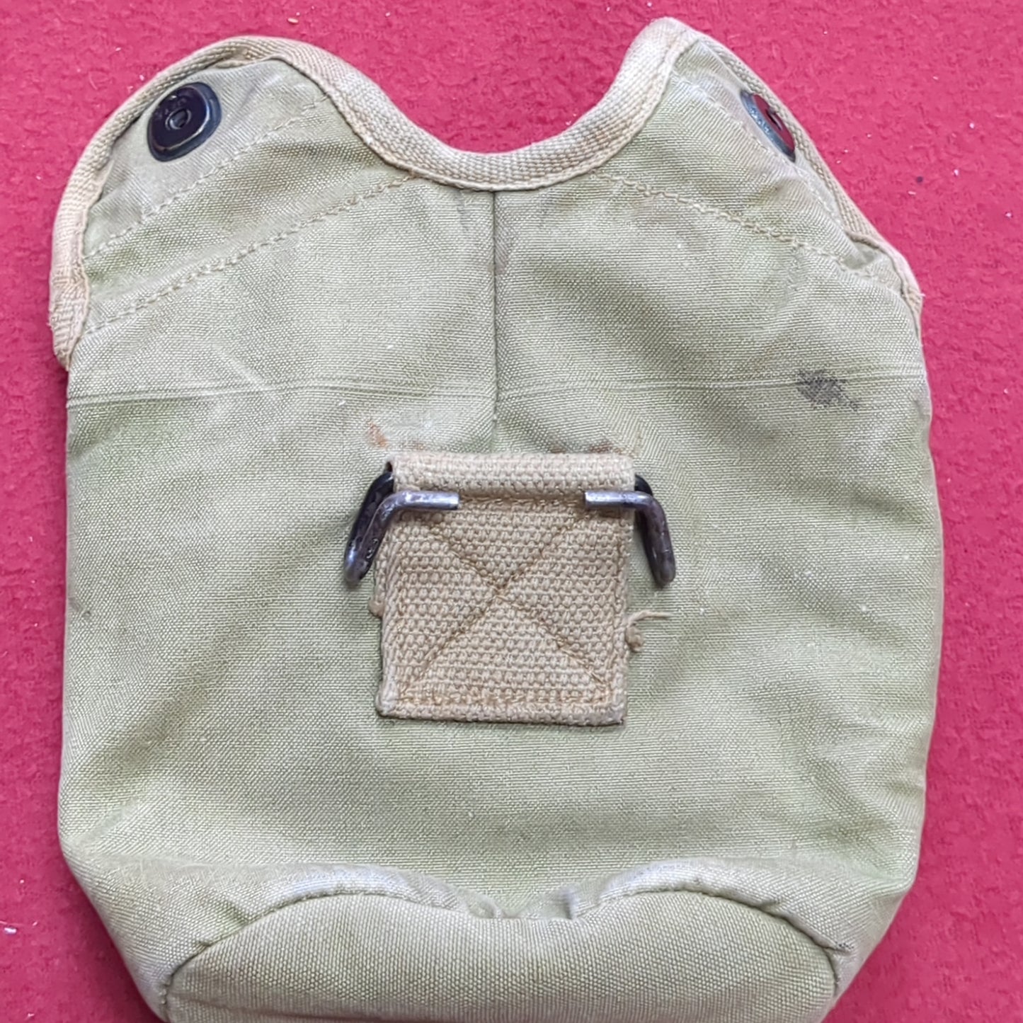 WWII Canteen Pouch Cover  Vintage (16Sp)