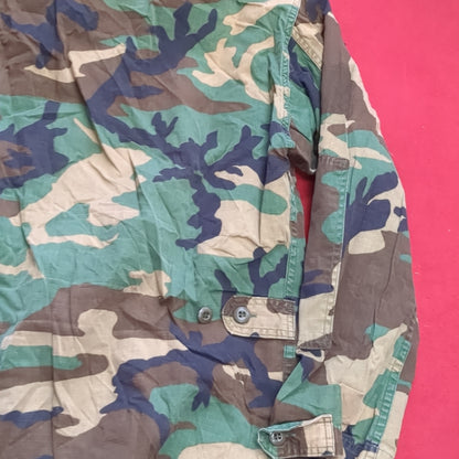 US Army Hot Weather Woodland Camo Coat Size Small Regular (20s ac15-27)