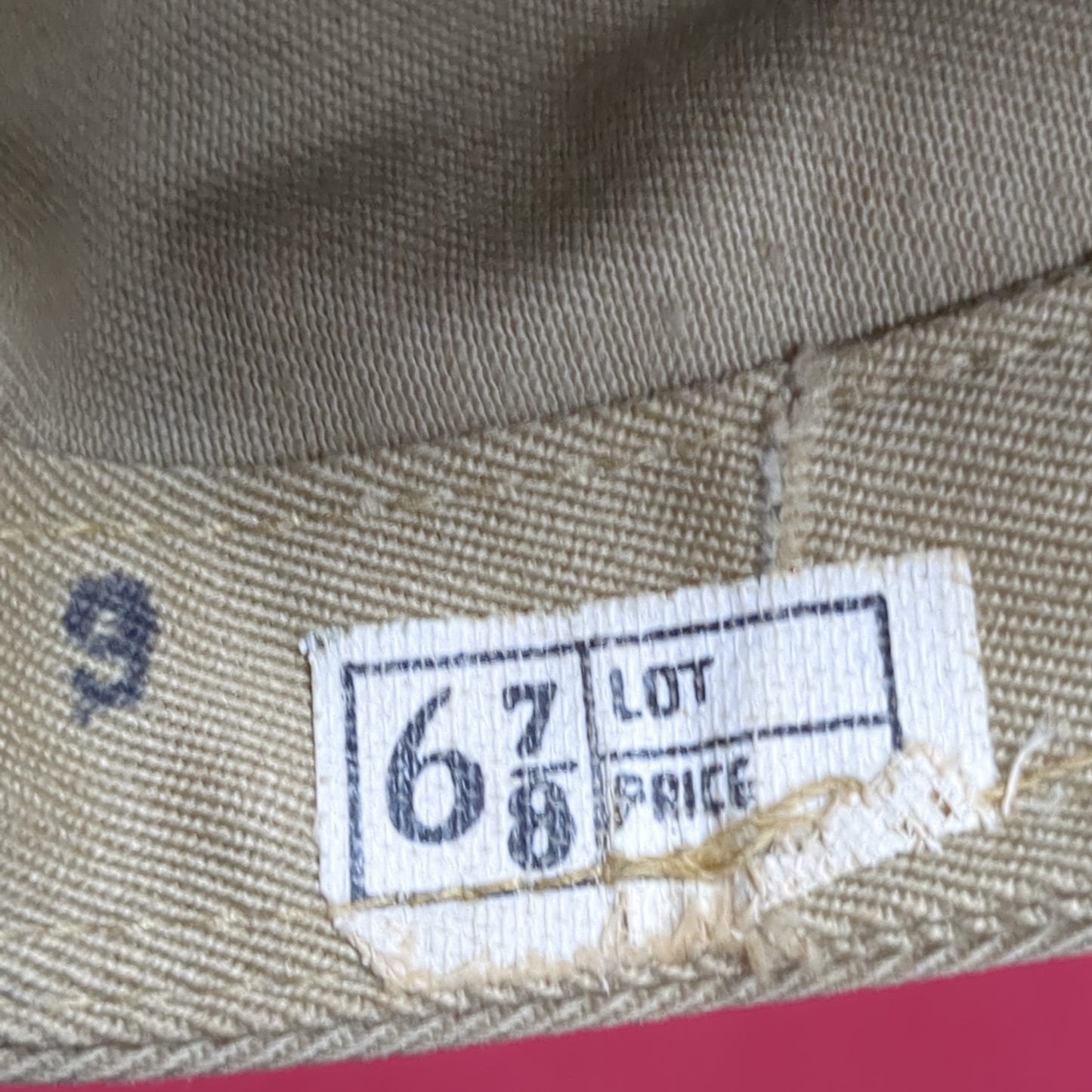 VINTAGE WWII 6 7/8 Khaki Garrison Light Blue Piping Cap (22s ac15-4)