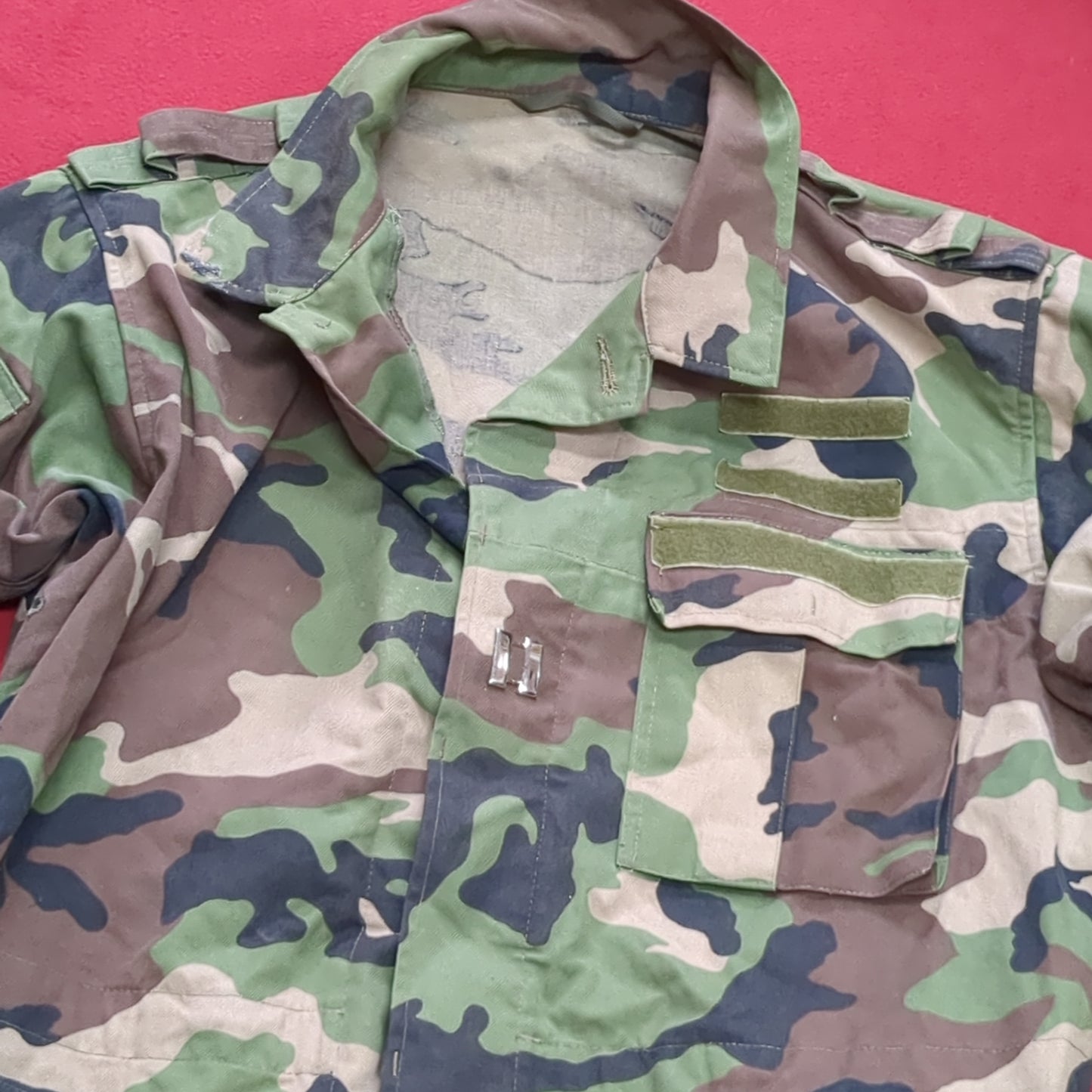 US Army Woodland Camo Michalovce Zekon Coat w/Captain Bars Size Unknown (28s34)