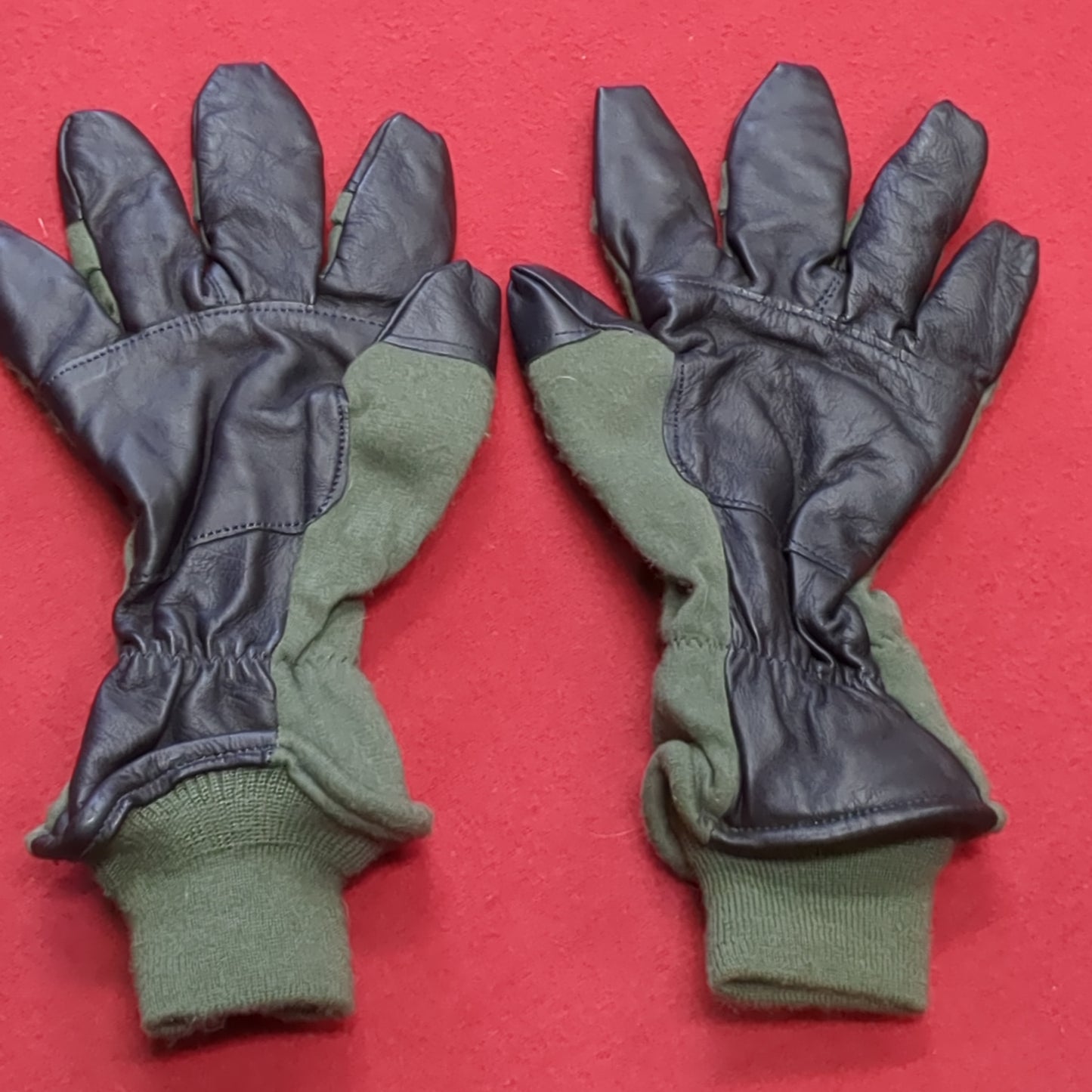 US Army Intermediate Cold Weather Flyers Gloves Size 10 (43cr- cb4-MH236)