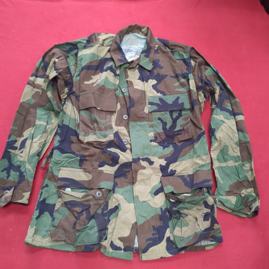 US Army MEDIUM X-LONG Uniform Top Cold Weather BDU Woodland Pattern Used (bdu2-FEB133)