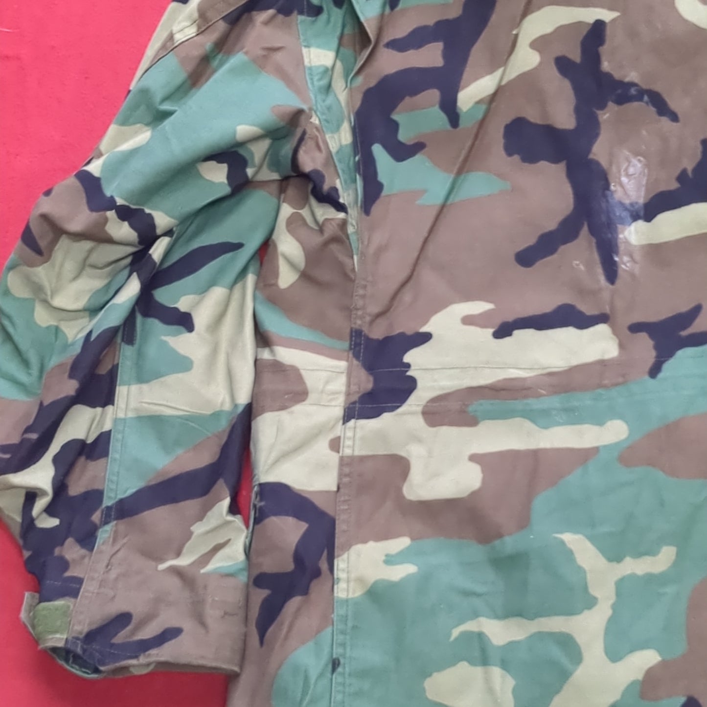 Vintage US Army BDU Woodland MEDIUM REGULAR Cold Weather Field Jacket Good Condition (fa14-AUG308)