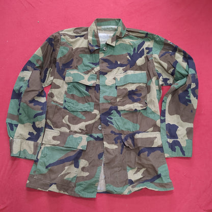 US Army SMALL REGULAR Uniform Top BDU Woodland Pattern (09CR cb5-11)