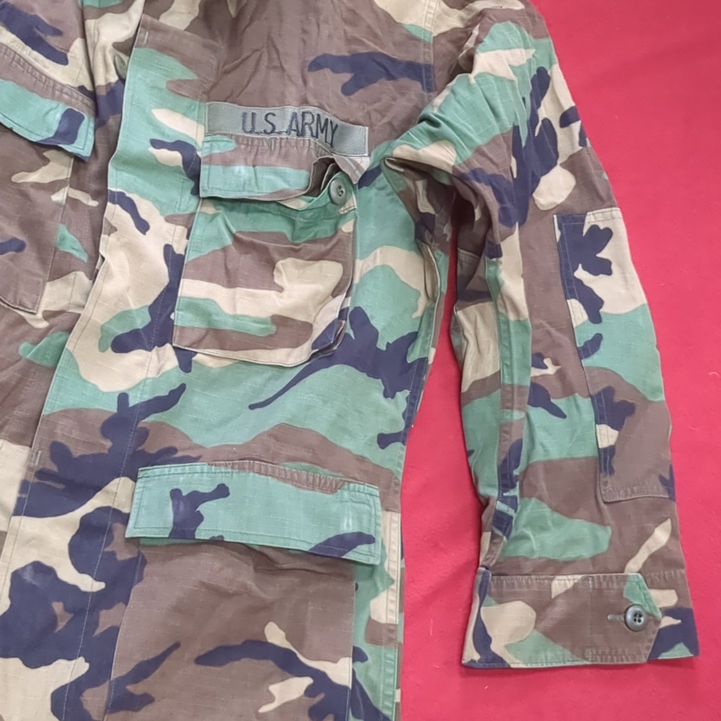 US Army SMALL REGULAR Uniform Top BDU Woodland Pattern (09CR cb5-13)