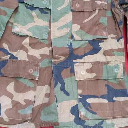 US Army SMALL REGULAR Uniform Top BDU Woodland Pattern (05cc cb8-04)