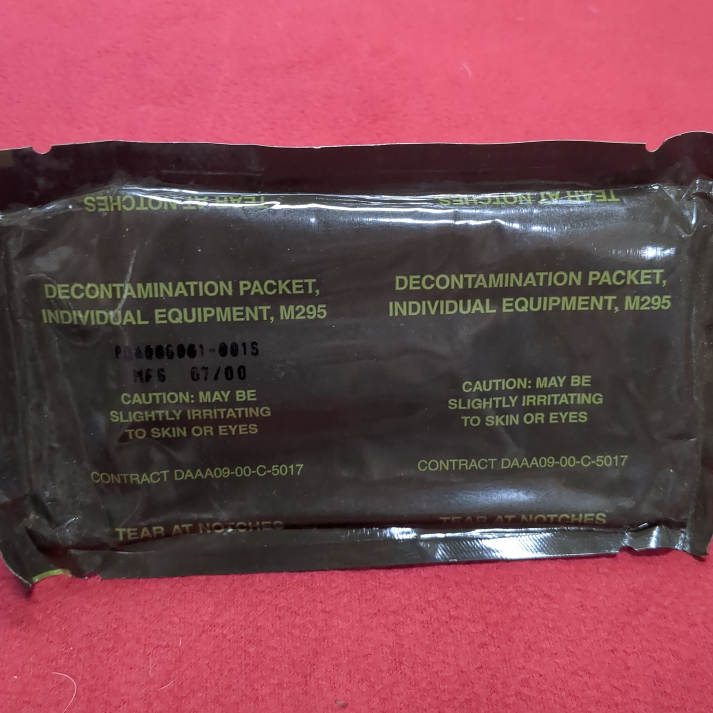 US Army M295 Individual Equipment Decontamination Packet (11cc10)