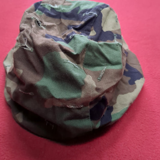 USED US Army Woodland Camo Helmet Cover Size X-Small/Small (07n BDU2-23)