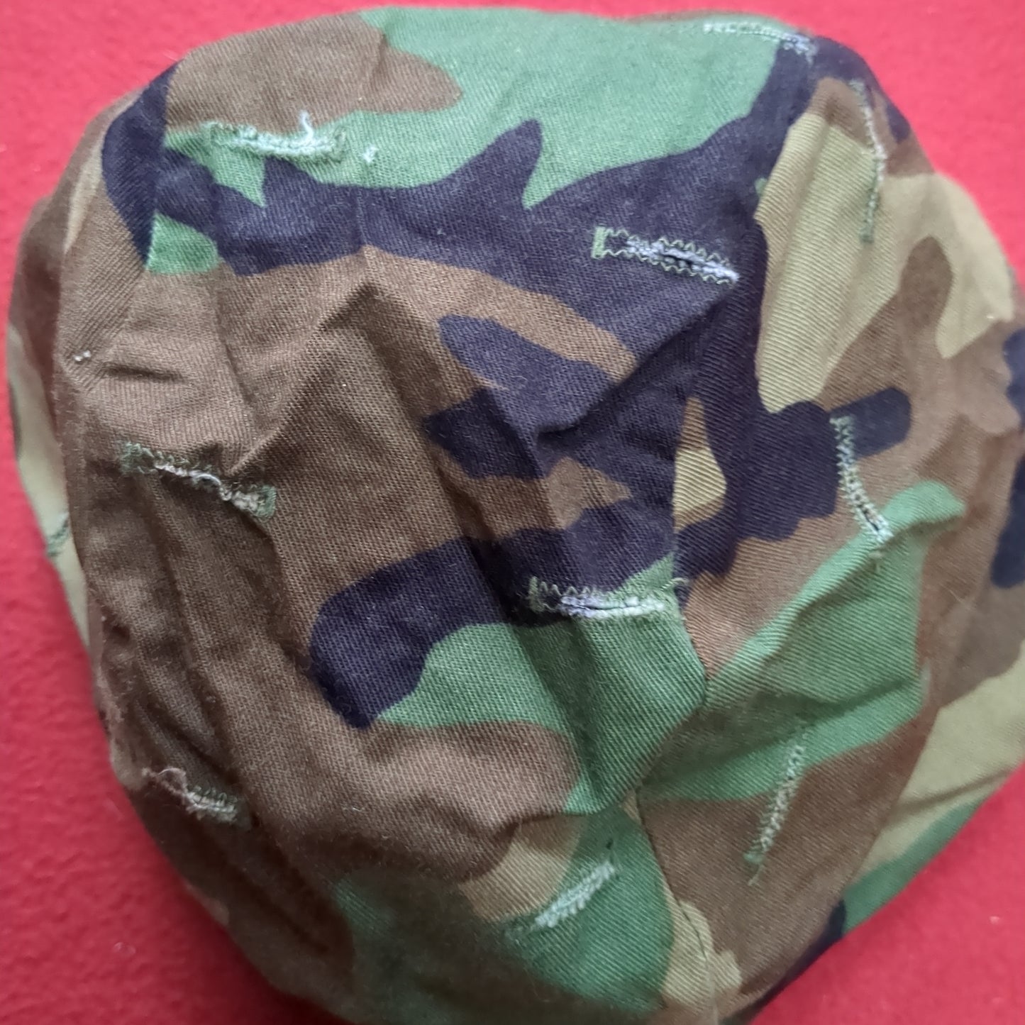 USED US Army Woodland Camo Helmet Cover Size X-Small/Small (07n BDU2-23)