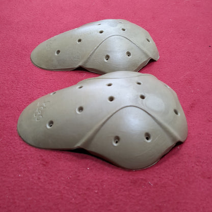 NOS Khaki Elbow Pads Excellent condition (09o11)