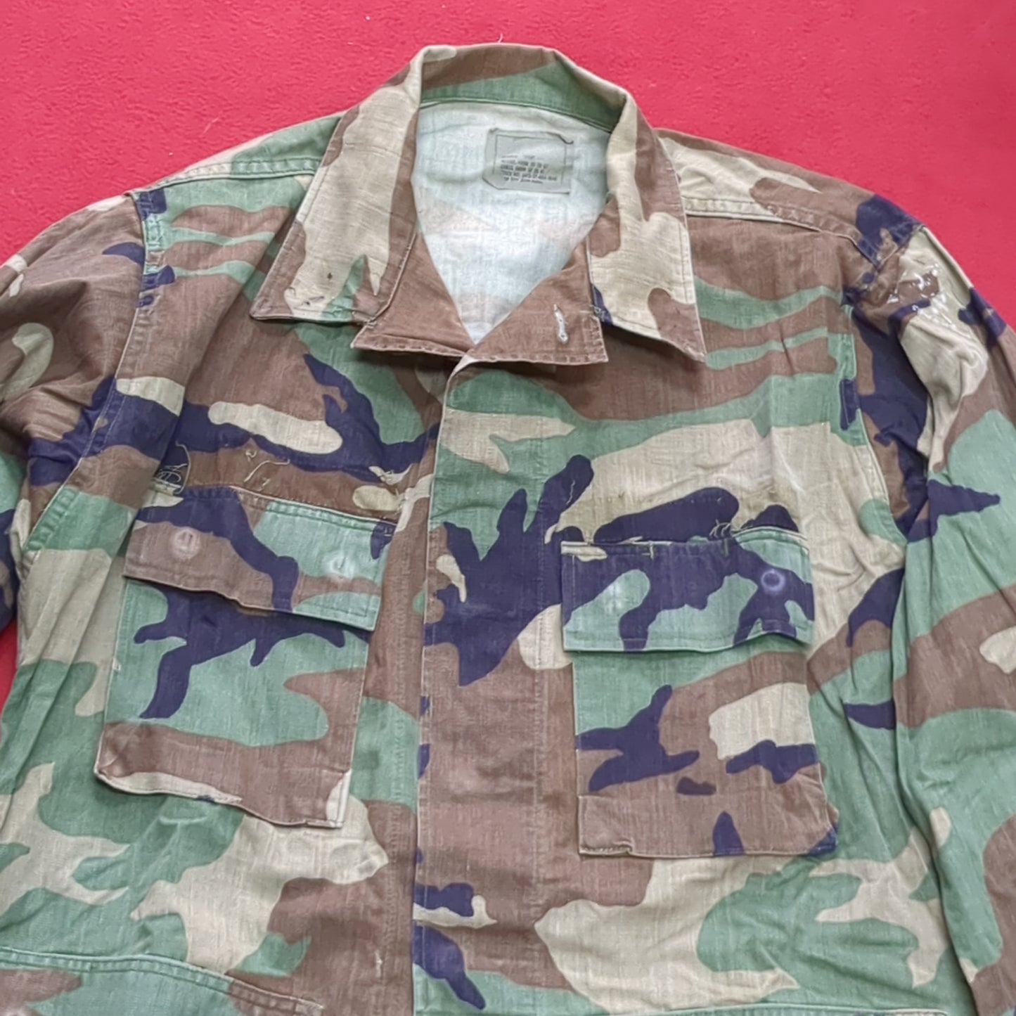 US Army MEDIUM SHORT Uniform Top BDU WOODLAND Pattern Good Condition (14o28)